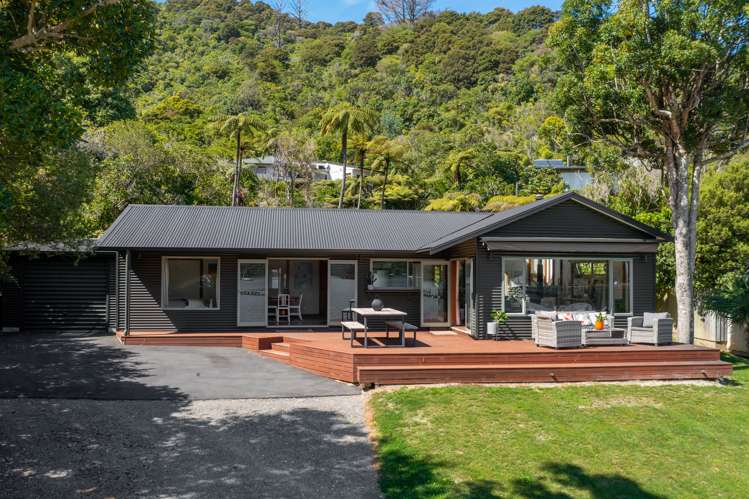 2385 Queen Charlotte Drive Anakiwa and Surrounds_26