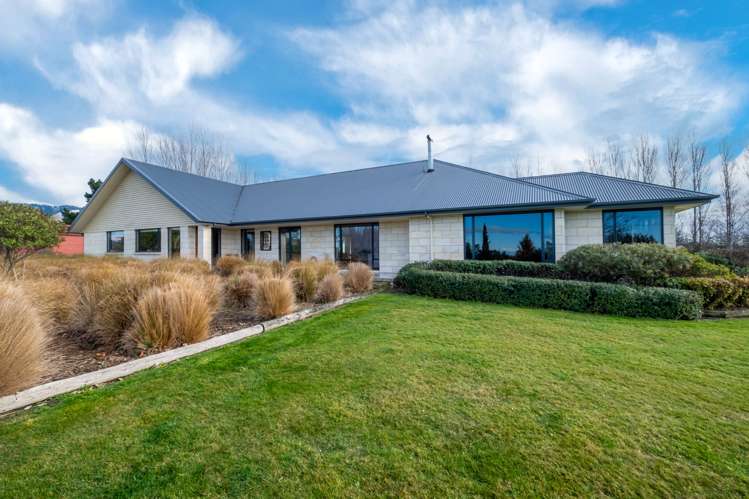 185 Brownleas Road Waimate_16