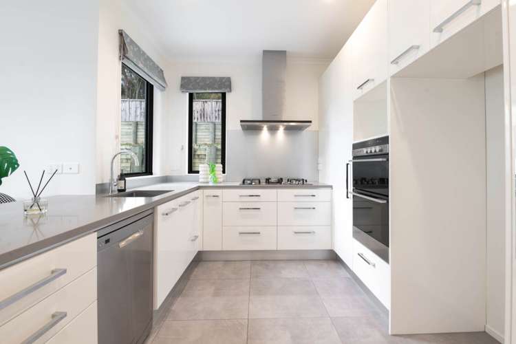 45 Mackay Drive Greenhithe_8