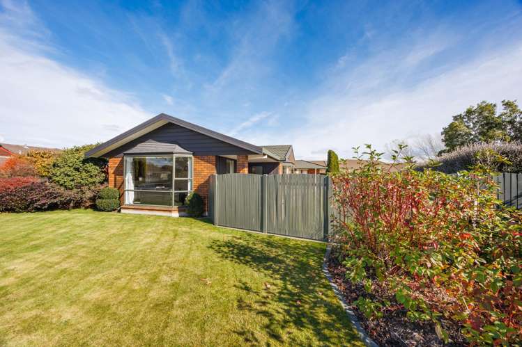 4 Tudor Grove Feilding_27