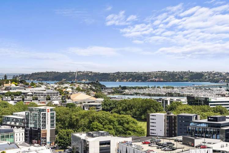 1015/135 Hobson Street Auckland Central_8