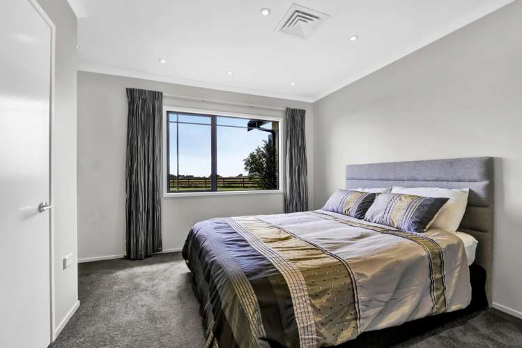 16 Beach Road Urenui_15