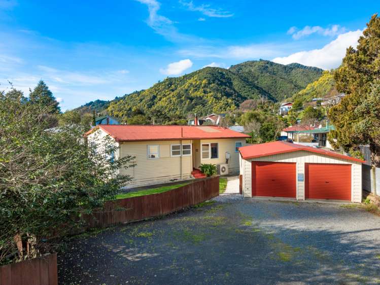 48 Wairau Road Picton_12