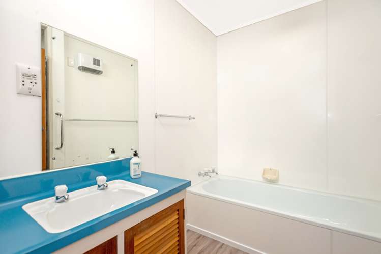 1 Stevenson Lane Kaiti_10