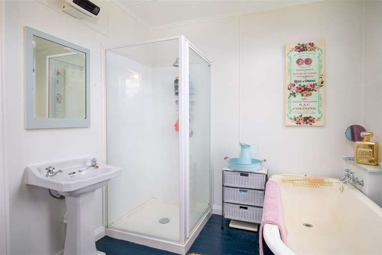 83 Cheviot Street Roxburgh_13