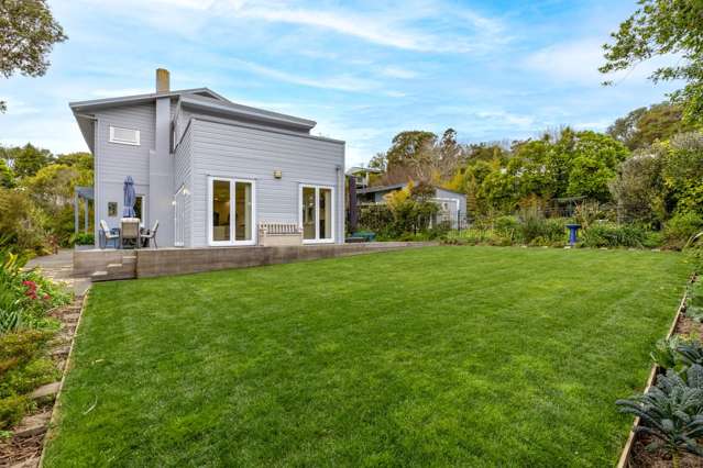 260m² Family Haven on 1131m² Grounds