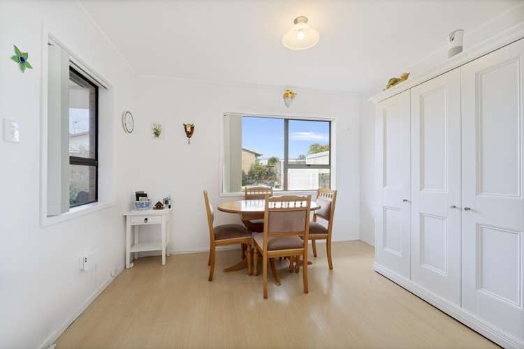 2/9 Annette Avenue Te Atatu South_17