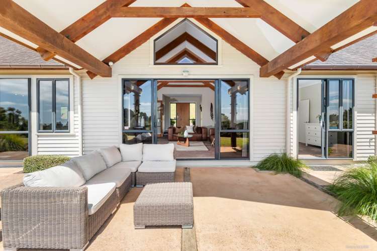 30 Matthew Whitford Drive Bombay_9