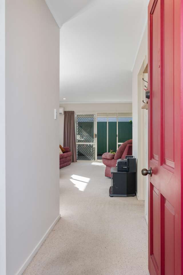 114b Charles Street Blenheim Central_2