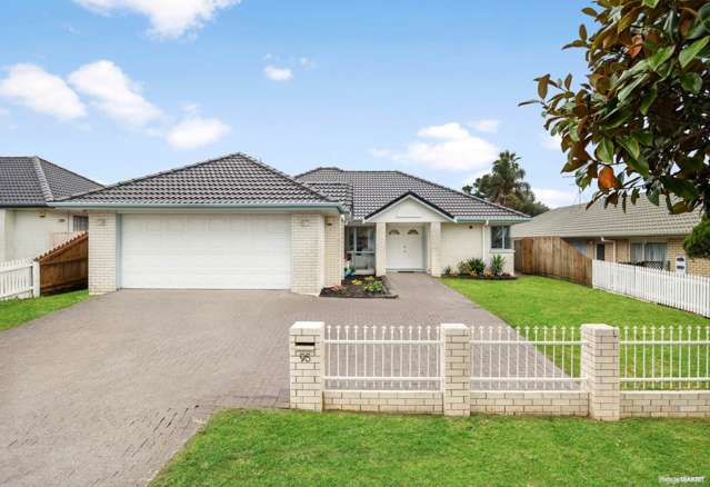 Millhouse Drive, Brilliant Location