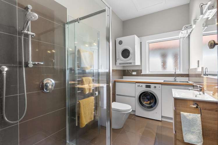 14 Friend Street Karori_25