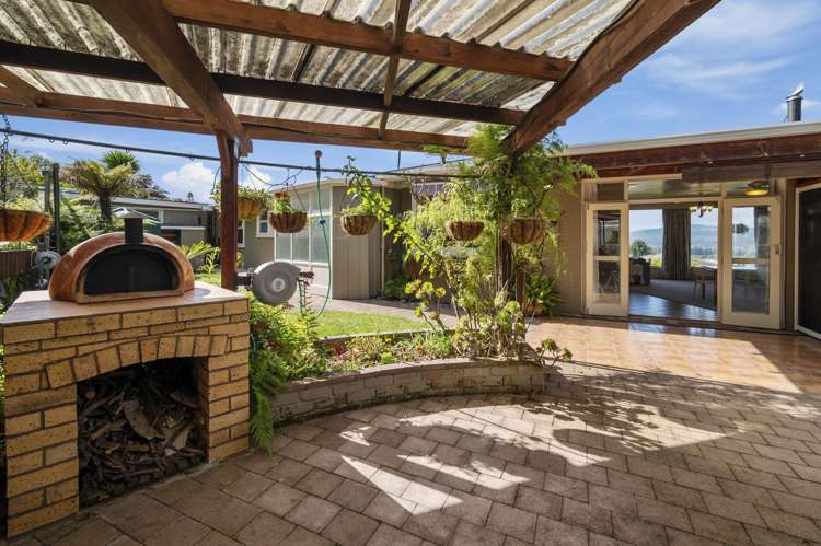 24 Russell Crescent Western Heights_21