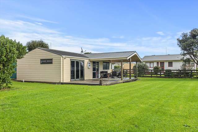 7 Rauparaha Street Marokopa_1