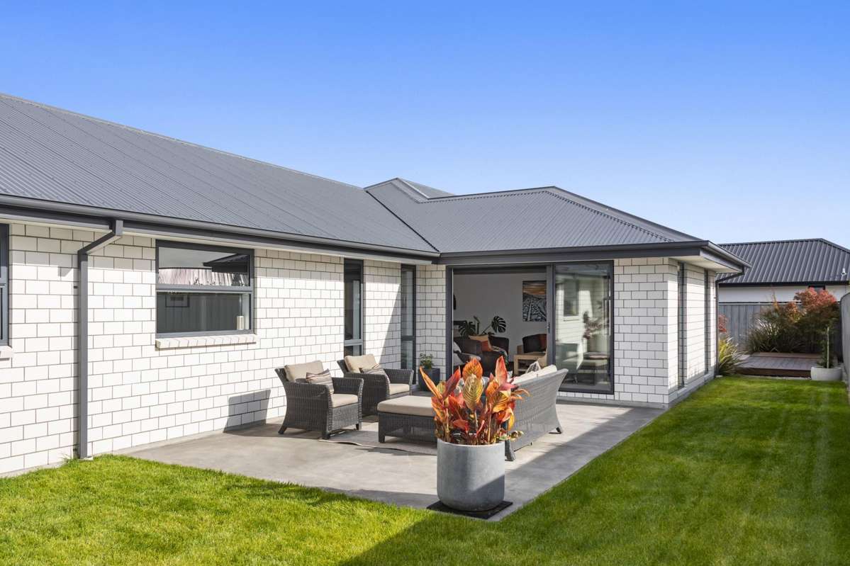 14 Ascot Close_2