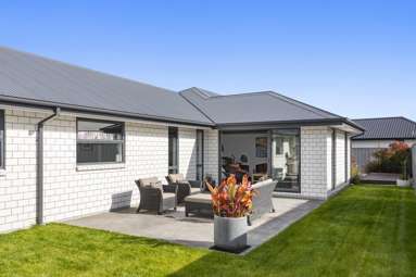 14 Ascot Close_1