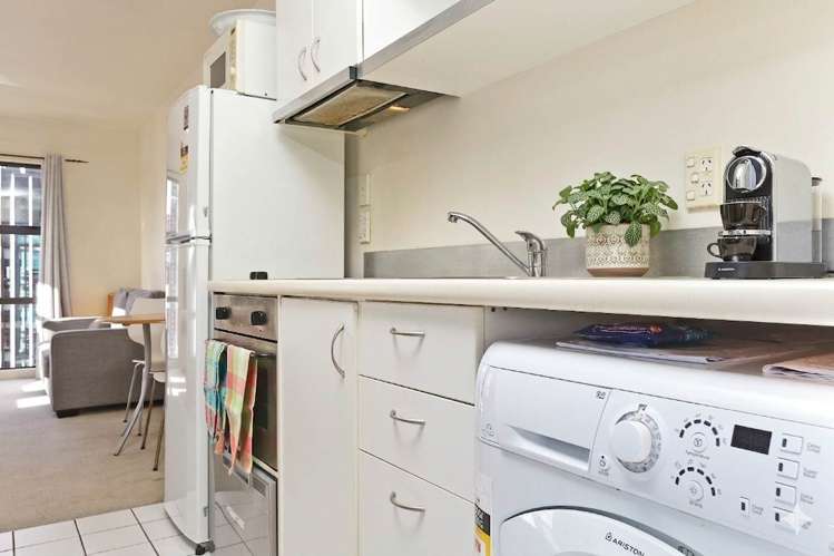 11A/81 Wakefield Street City Centre_3