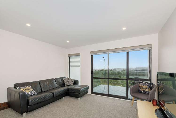 42 Memorial Park Lane Hobsonville_2