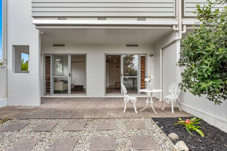 C1/60 Masons Road Oteha_18