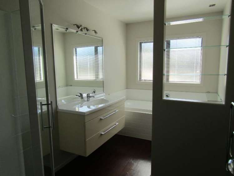 20 March Brown Place Nukuhau_6