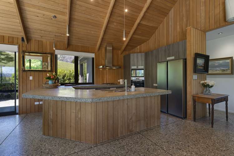 15 Skye Lane Jacks Point_4