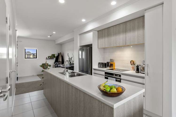 2A Harakeke Road 1626_1