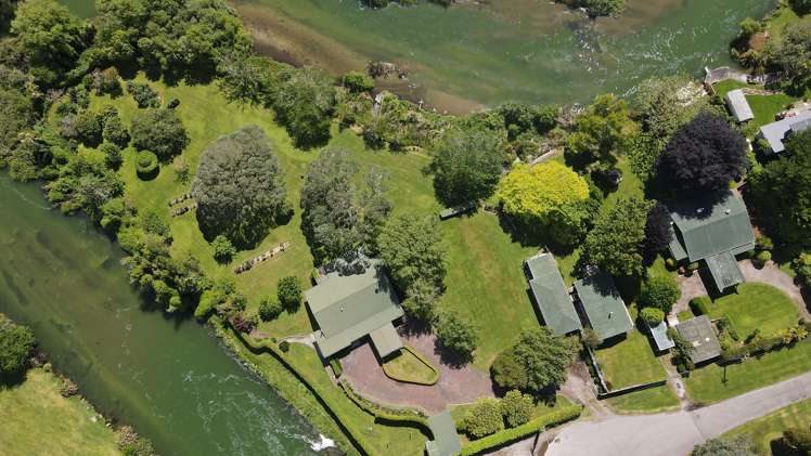 44 and 46 Takinga Street Mourea_33