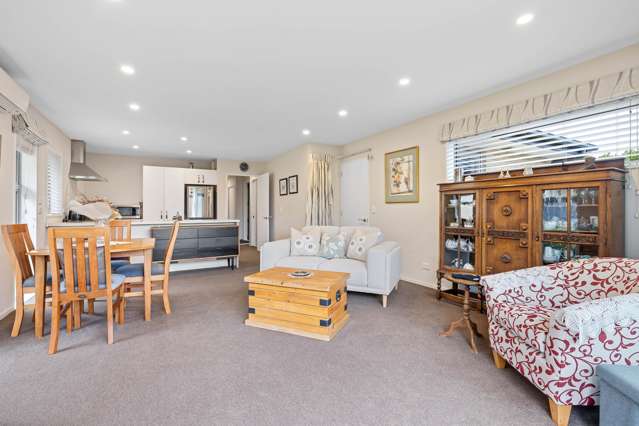 2/51 Barrington Street Somerfield_3