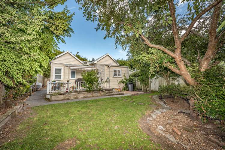 34 Halswell Street Wanganui Central_14
