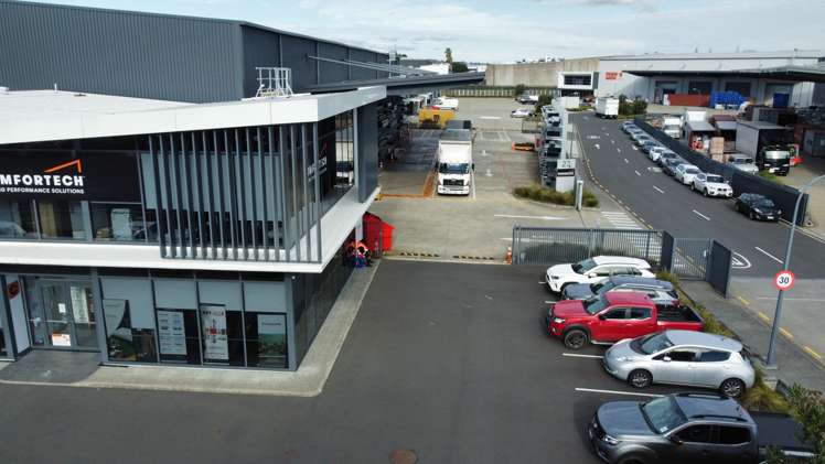 B/27 Smales Road East Tamaki_6