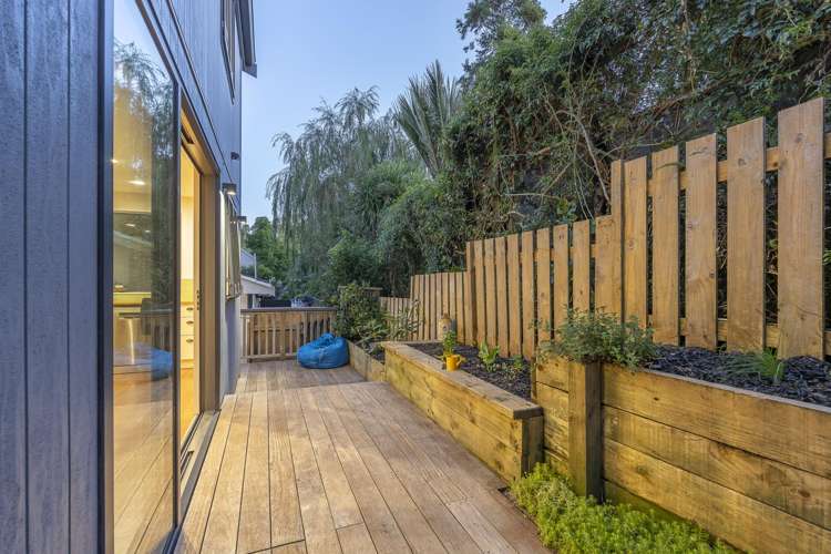 4/56 Fourth Avenue Kingsland_11