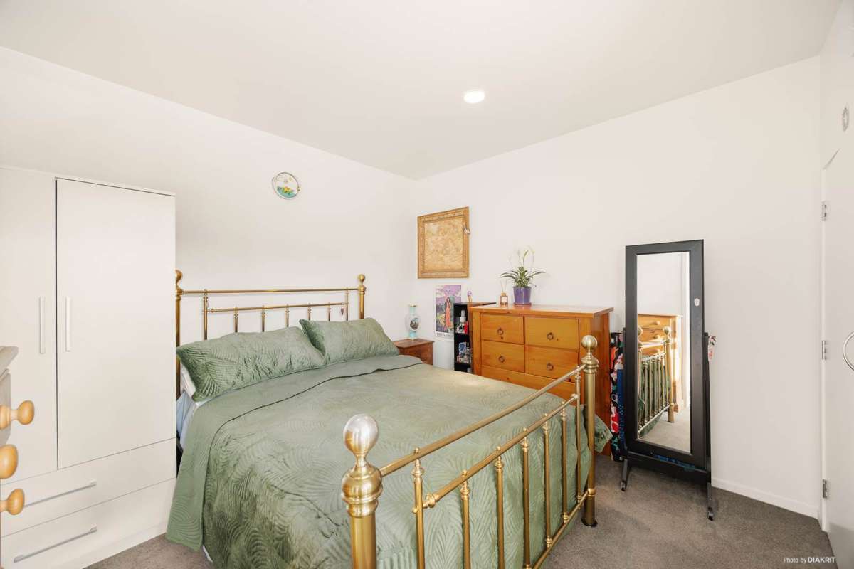 3J/5 Charlotte Street_1
