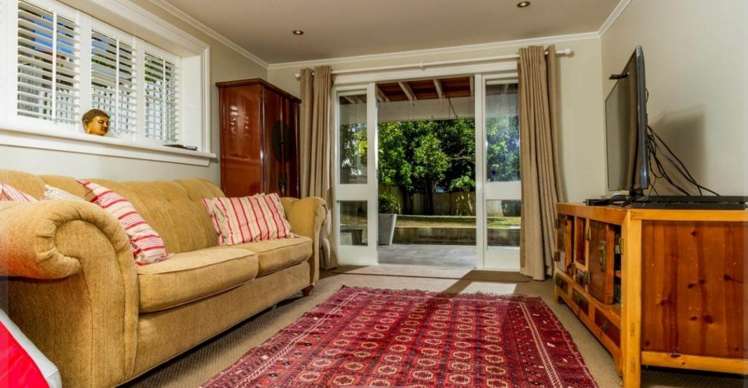 3 Grove Road Devonport_14