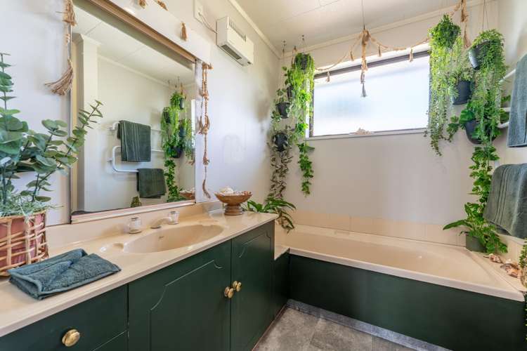 347 King Road Rosewill_14