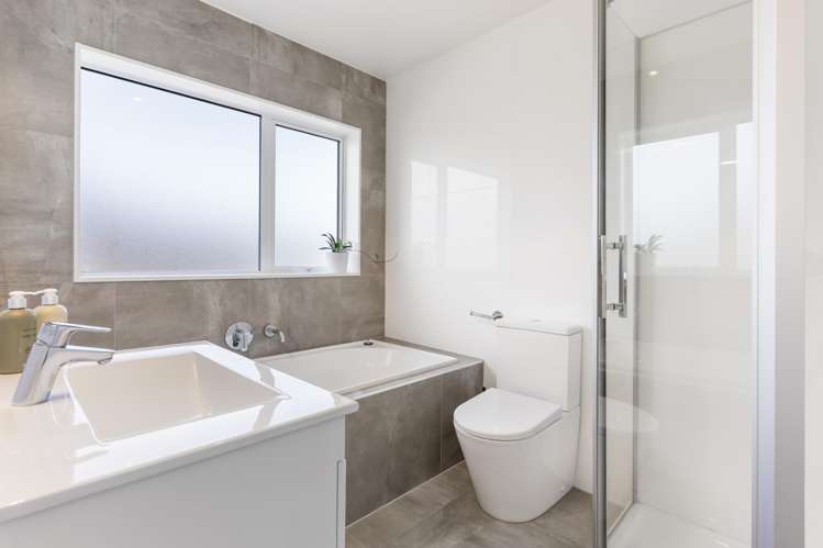 9/2 Tarras Road Kumeu_6