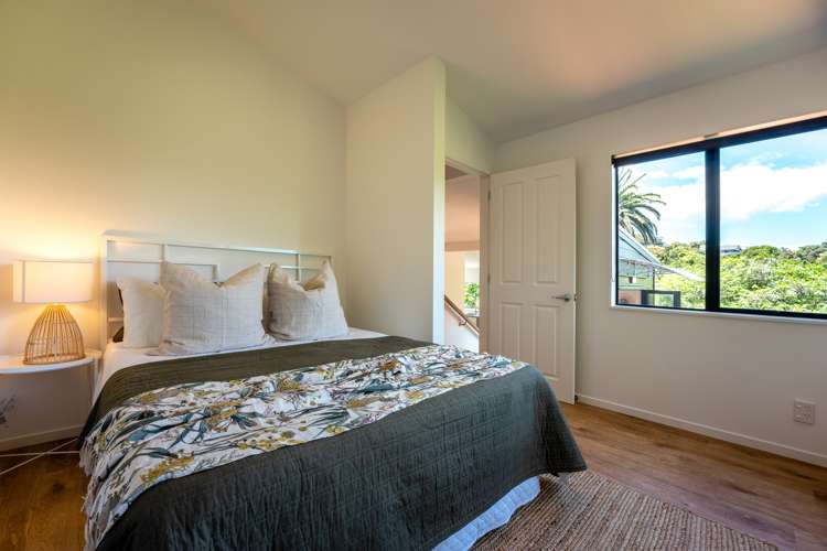 11 Lannan Road Surfdale_25