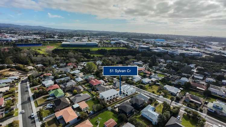 Lot 4/51 Sylvan Crescent Te Atatu South_14