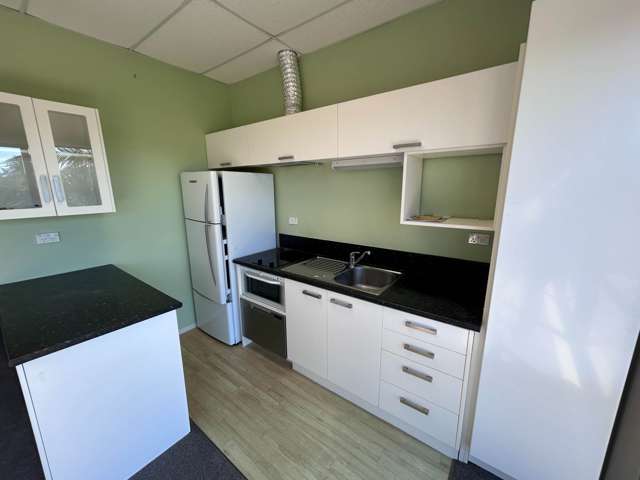 O/9 Lovell Court Albany_3