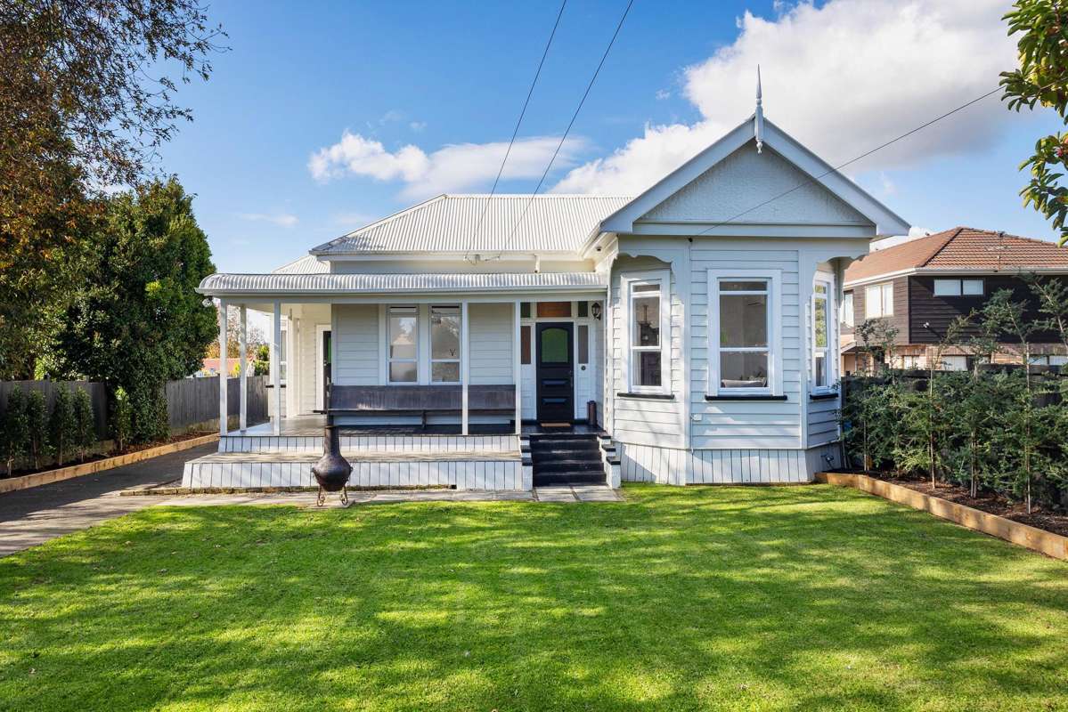 1/22 Blockhouse Bay Road_0