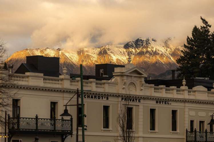 53-65 Frankton Road Queenstown_11