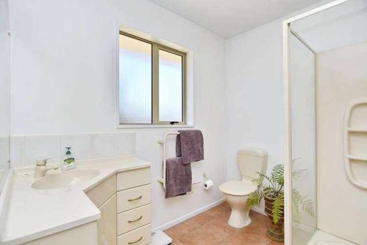 4 Wilmington Place Shirley_16