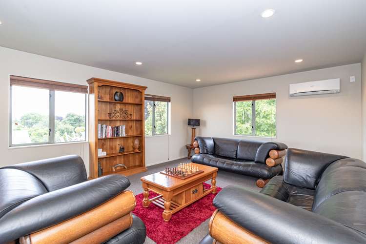 2 Diana Place Otamatea_6