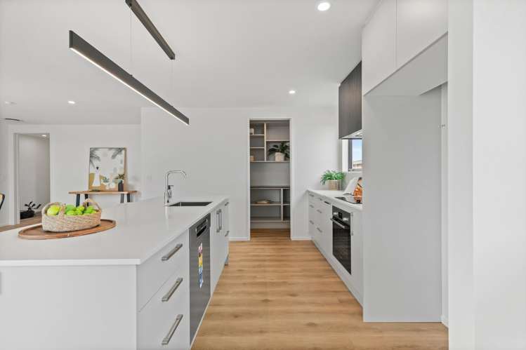 14 Harlequin Drive Rolleston_8