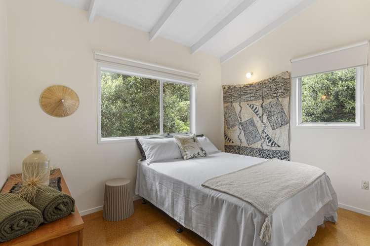 36 North Piha Road Piha_14