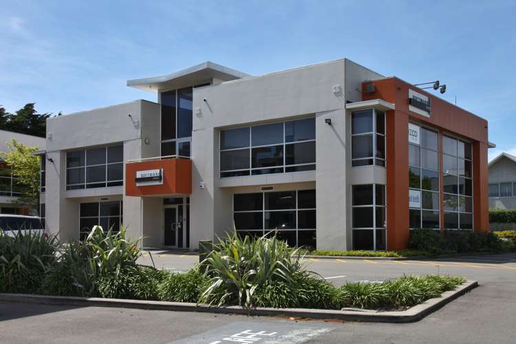 4/49 Sir William Pickering Drive_0