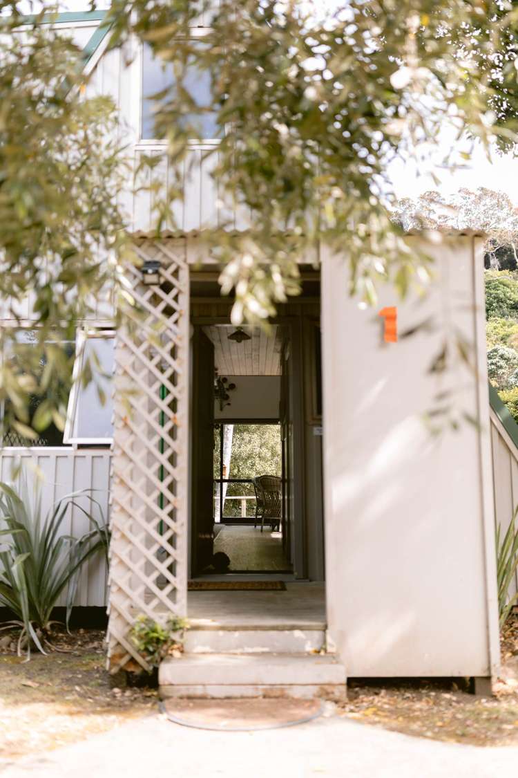 5 Mulberry Grove Road Great Barrier Island_45