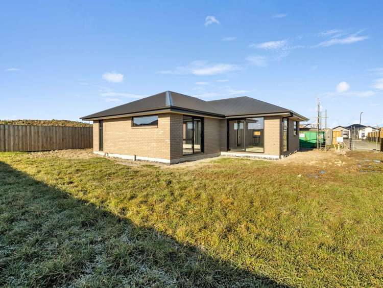 7 Buxton Street Elgin_11