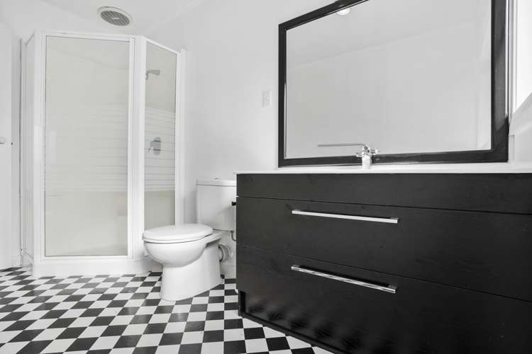 53 Tautari Street Orakei_12