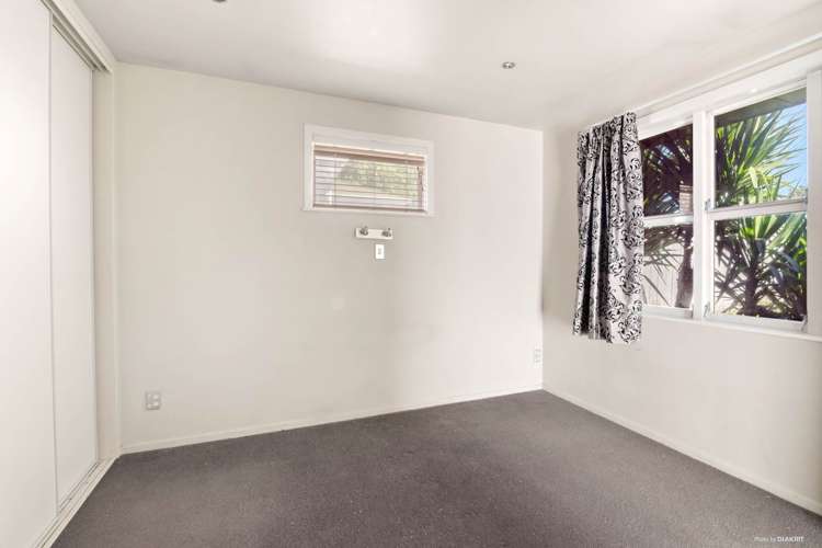 31 Aeroview Drive Beach Haven_7