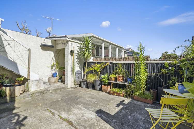 15 Duppa Street Berhampore_14