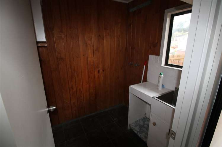 6 Meadowvale Rise Titirangi_11